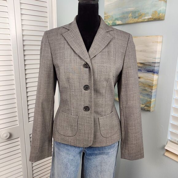 Ann Taylor Wool Blend Blazer Gray Size 2P Stretch Button Front Career Jacket - Picture 2 of 8